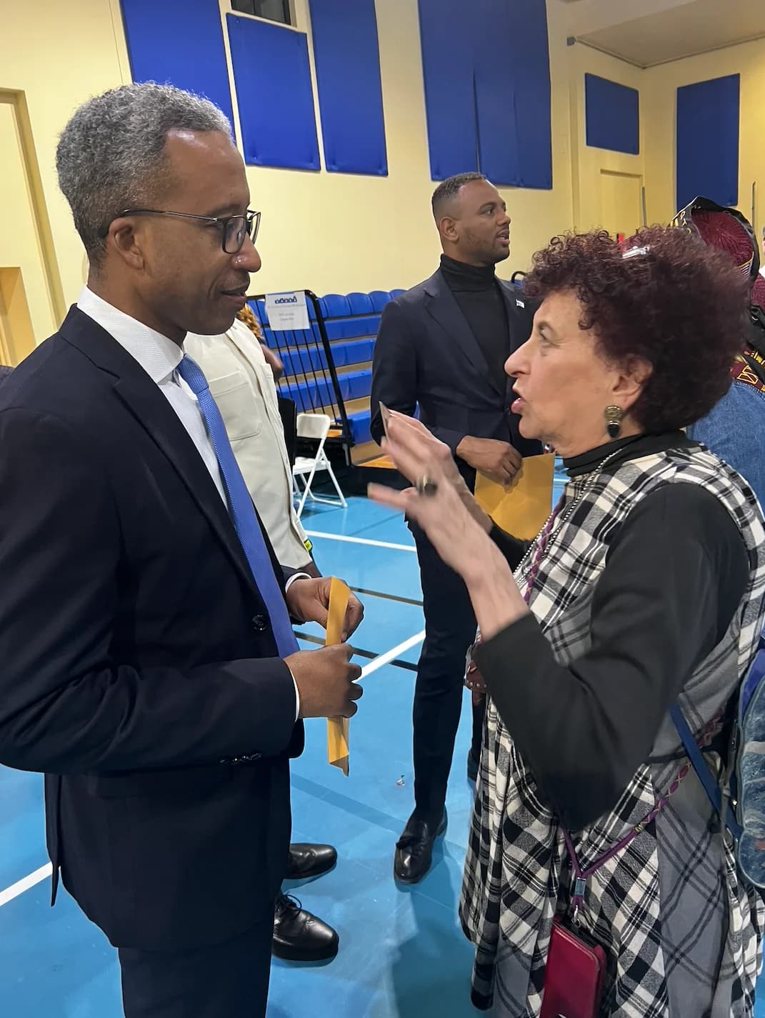 Cover Image for Kenyan McDuffie Resigns; DC Council Interim 2026